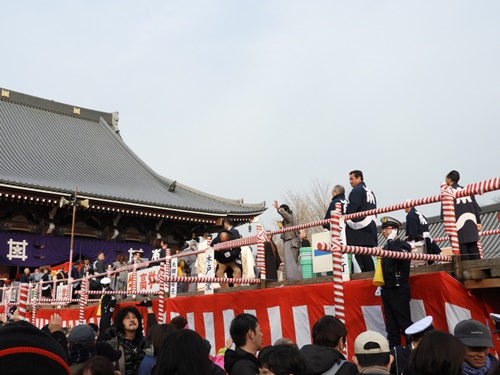 池上本門寺の豆まき