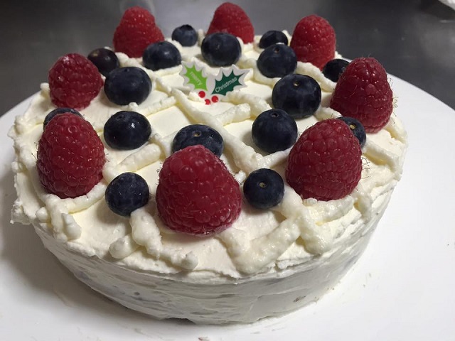 クリスマスケーキ第1号１.jpg