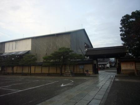 P1170125-.jpg