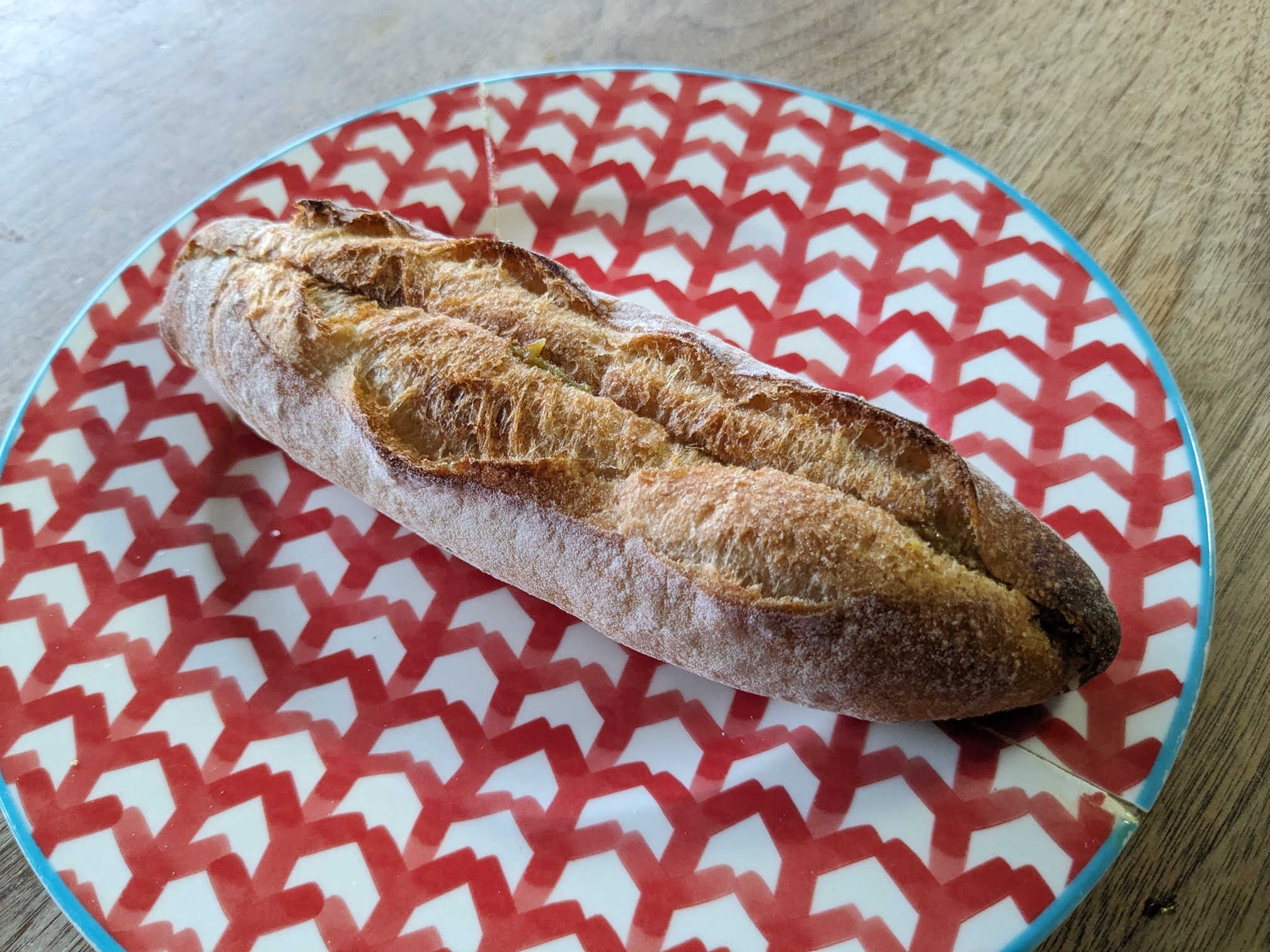 岡山市パン屋パブリックの通販　ピスタチオフランス