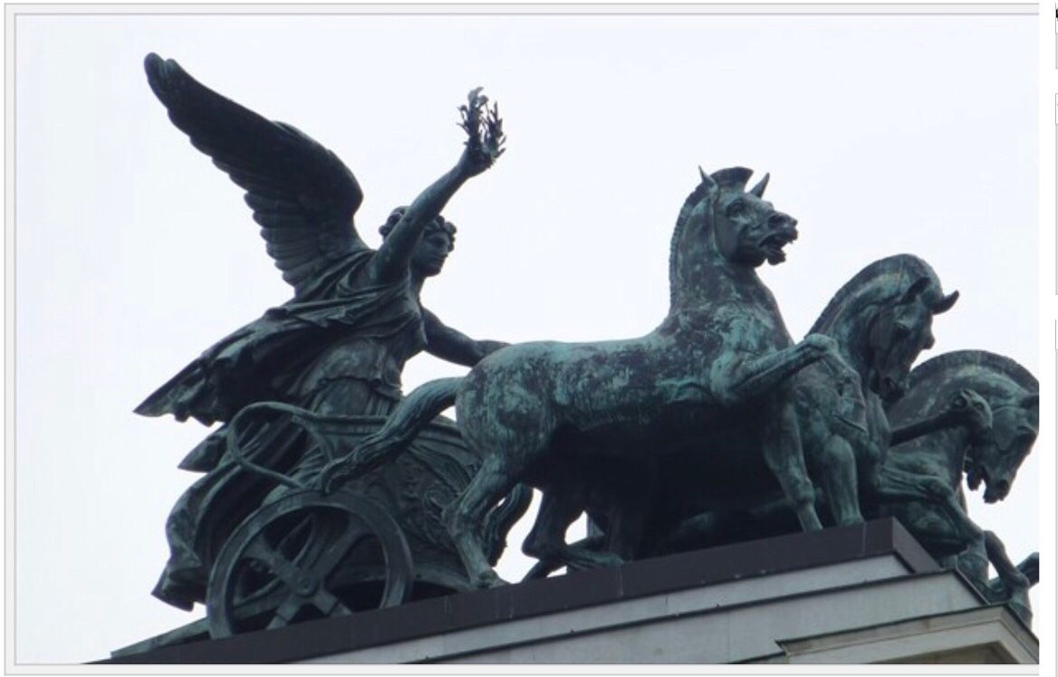 クアドリガ37 オーストリア国会議事堂 ネット美術旅行169 凡声庵閑話 南正邦の覚え書き 楽天ブログ