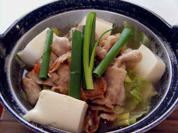 ジョイフルの「きゃべつたっぷりピリ辛塩鍋」-2♪