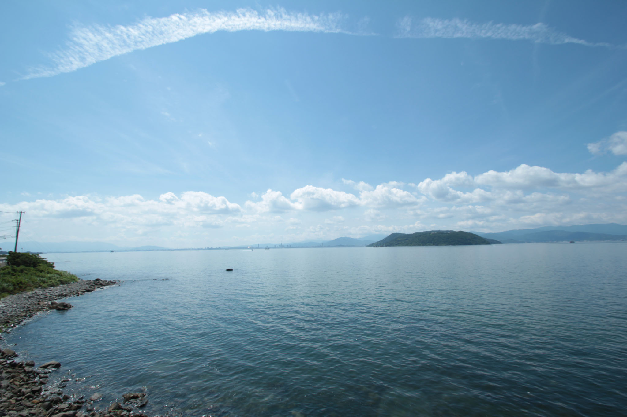 金印公園前の海