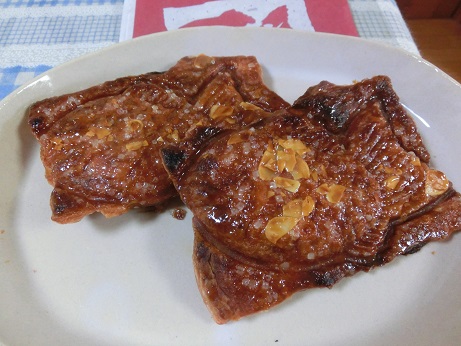 　クロワッサンたい焼き