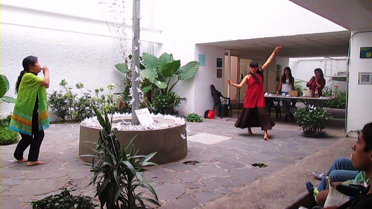 ocarina Mari Sano danza Iliana rodriguez