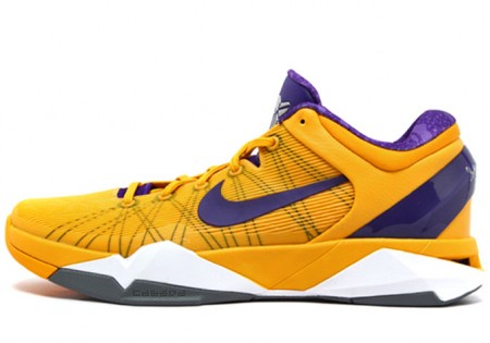 NIKE ZOOM KOBE 7 