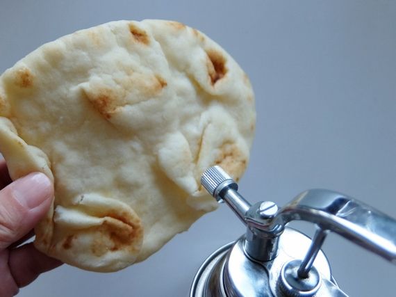 コストコで買ったStone Fire ミニ ナン18コ　848円　 Stone Fire Tandoor Baked Mini Naan Original