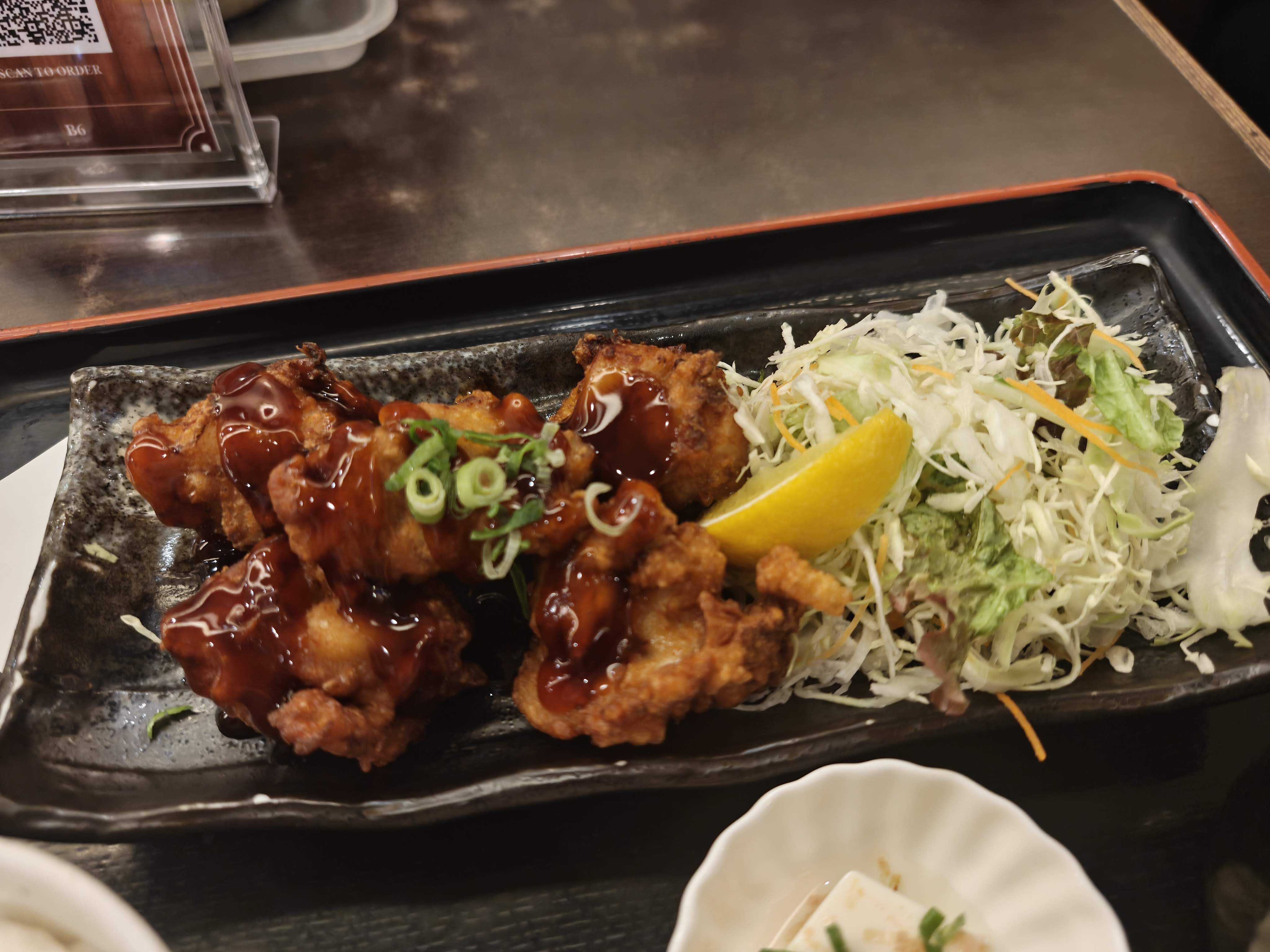 虎ノ門ヒルズ近く　洋食　東京厨房　唐揚げ 黒酢ソース