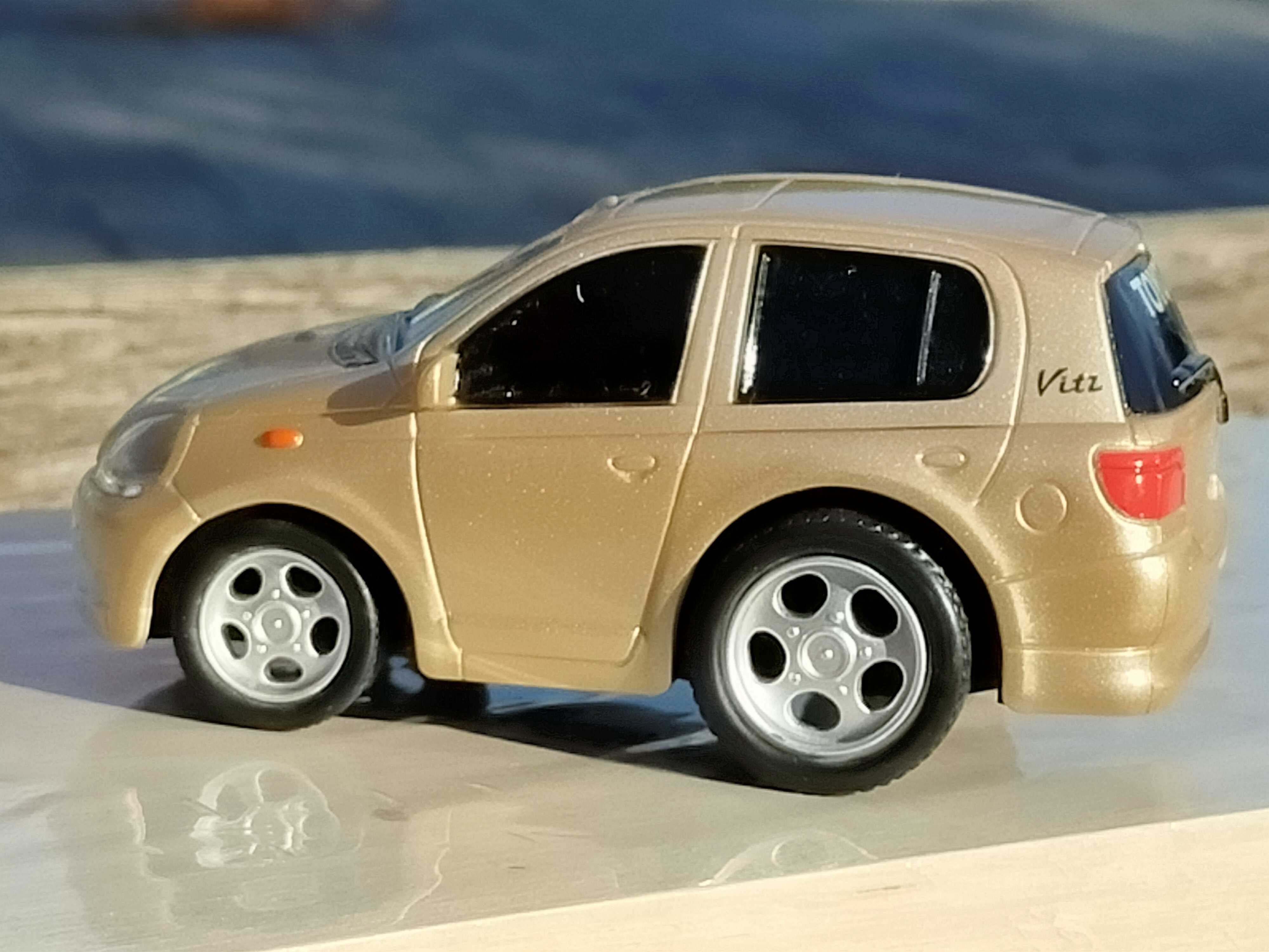 プルバックカー】トヨタ ヴィッツ 初代 SCP/NCP/NLP1#型（1999年