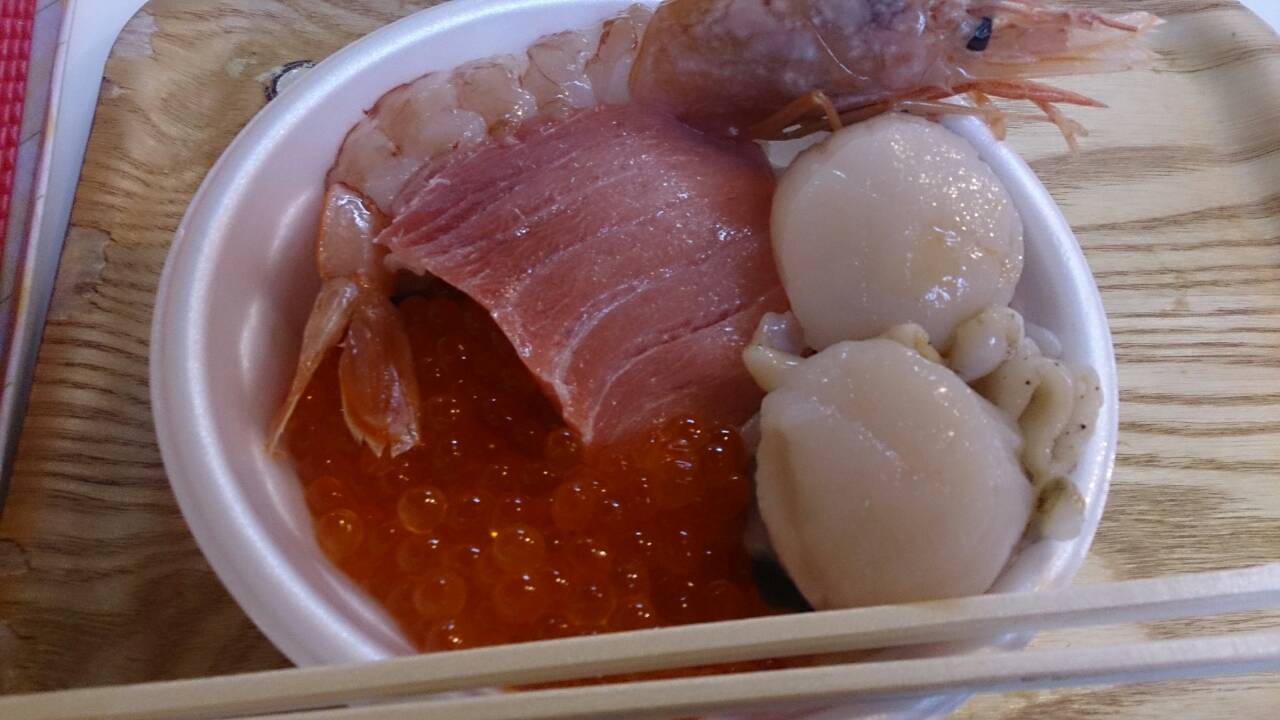 のっけて丼