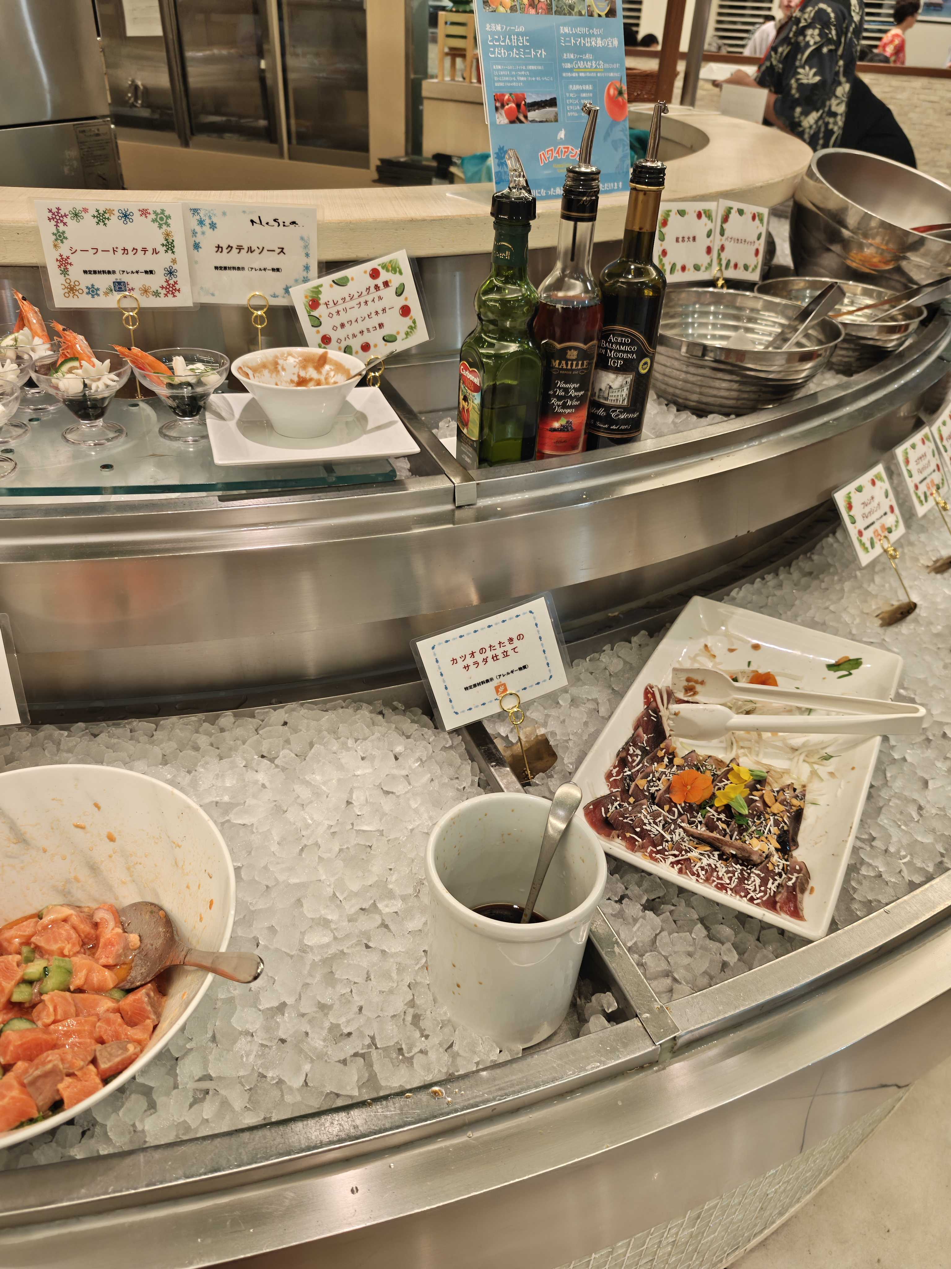 スパリゾートハワイアンズ モノリスタワー　夕食ビュッフェ　メニュー　サラダ、カルパッチョ類
