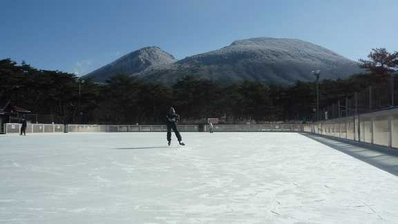 えびの高原アイススケート場 初雪 霧氷 Do It Yourself やってみよう 楽天ブログ