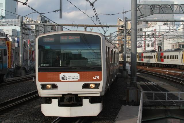 山手線 東京駅 100周年記念 電車3