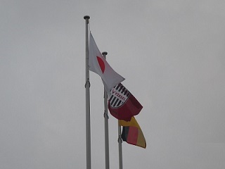 32.jpg