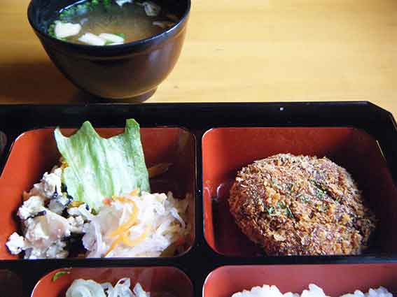 アメリカンステーションの「ひじきコロッケ」♪