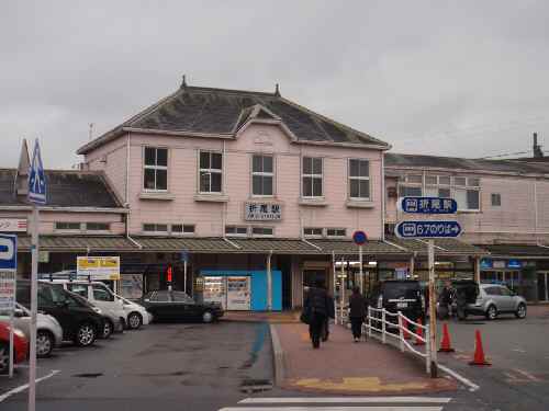 P302折尾駅.jpg