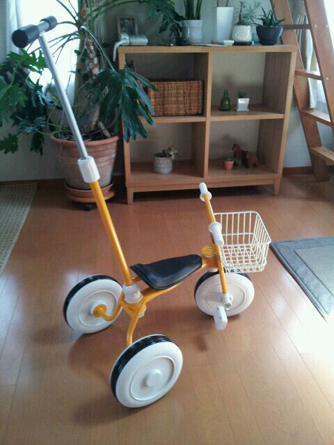 娘 2歳の誕生日プレゼント 無印良品の三輪車 ほのぼのき 楽天ブログ 娘 2歳の誕生日プレゼント 無印良品の三輪車 ほのぼのき 楽天ブログ