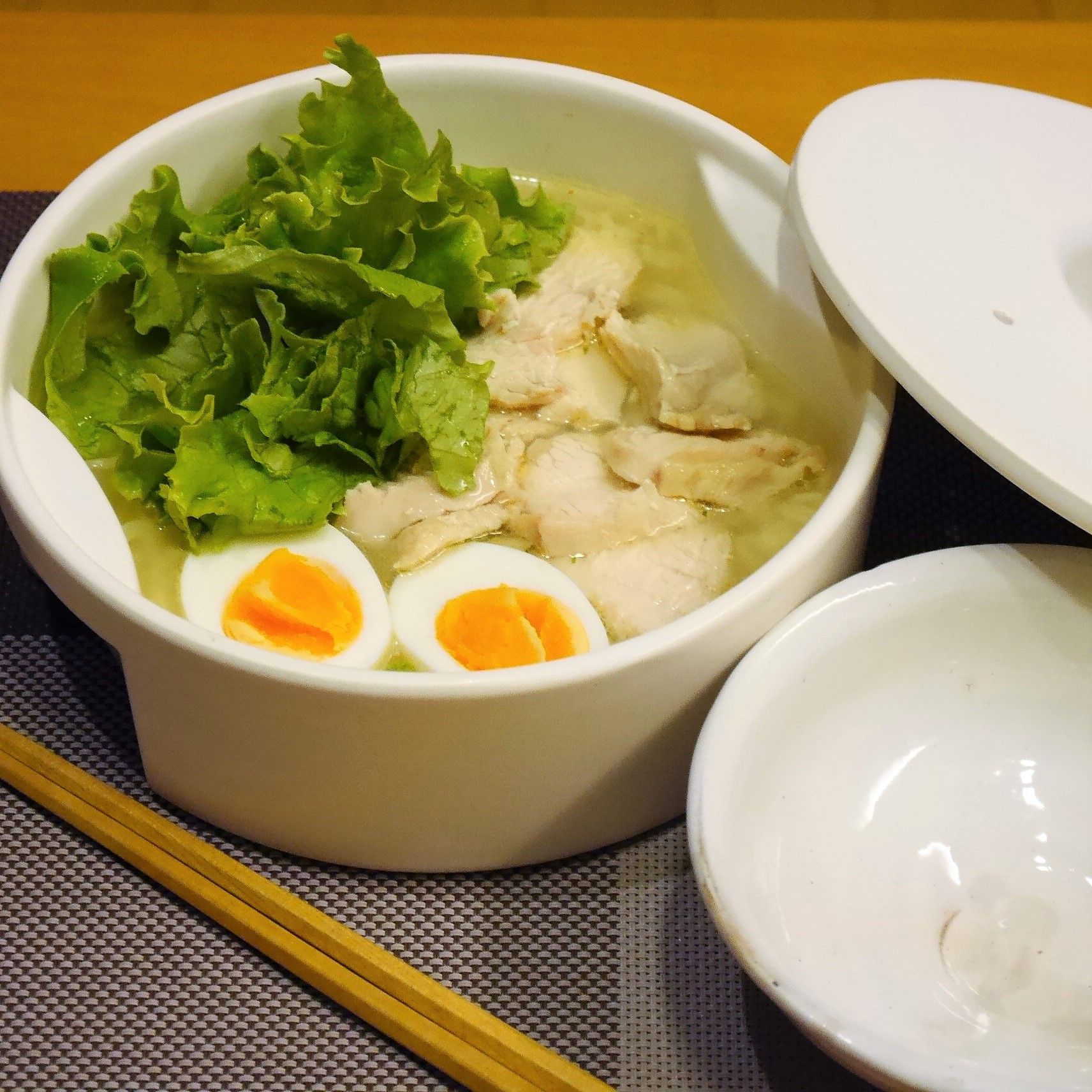 ラーメンスープの残りでたまごスープ_土鍋でラーメン