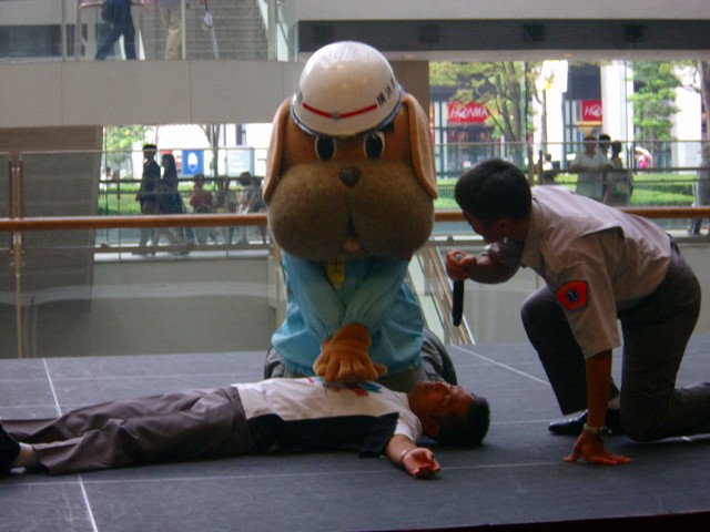 横浜消防AED.jpg
