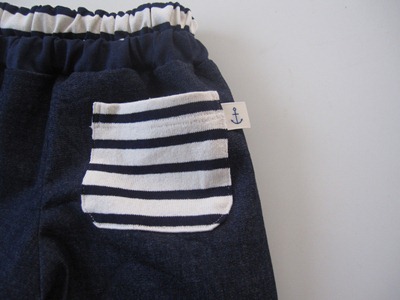 ｶｼﾞｭｱﾙﾊﾟﾝﾂ（紺ﾃﾞﾆﾑ）後ポケット