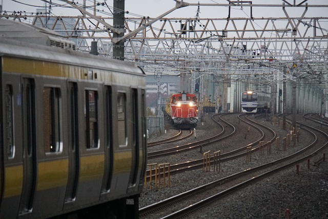 EF81 95牽引 カシオペア回送 & DE10 1603牽引 来迎寺ロングチキ工臨6