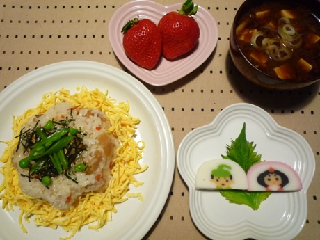 2012.03.03ちらし寿司＆ひなまつりかまほ?こ＆あまおう12.jpg