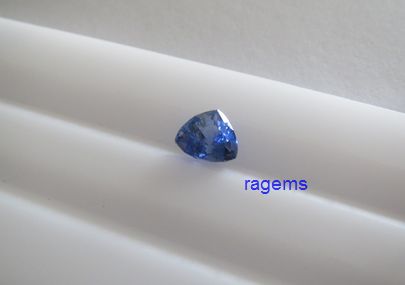 mels silk sapphire 1.38ct.jpg