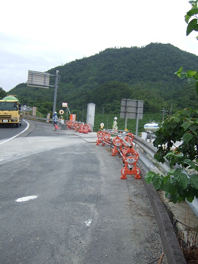 DSCF9730 400.jpg