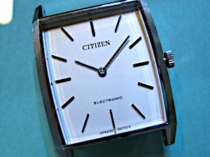 最近、購入した古い腕時計（CITIZEN／COSMOTRON 5835） | TO THE