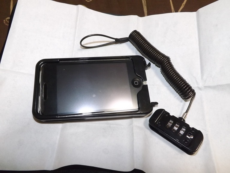 iPhone盗難防止用 LOCKケース6