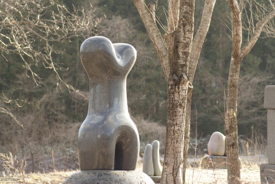 磨き上げた石の抽象彫刻作品です。 | 川崎町の石んこ日記 ～石んこ地蔵とともに～ - 楽天ブログ