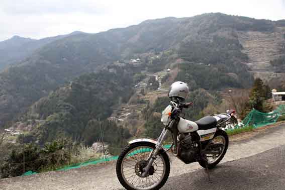 ヤマハ・セロー225