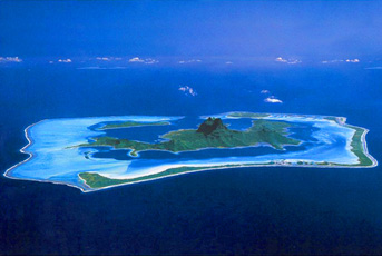 ボラボラ島航空写真