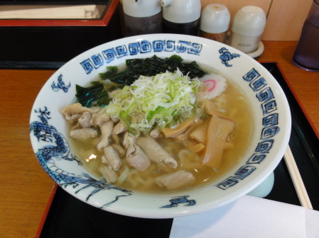 塩モツラーメン