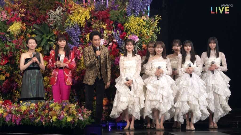 乃木坂46 今回の 紅白衣装 に凄い秘密が隠されていた きっかけ の楽譜が刺繡 ルゼルの情報日記 楽天ブログ