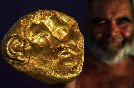 黄金のマスク・トラキア王