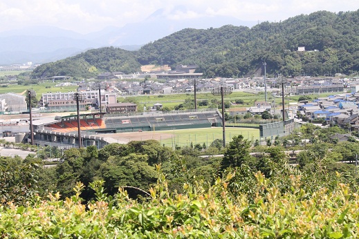 彦根の野球場.jpg