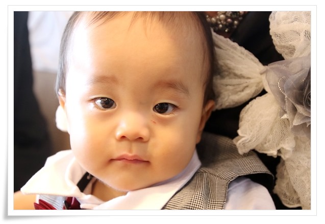 披露宴-9 とてもお利口にしていた太晴 15.6.28