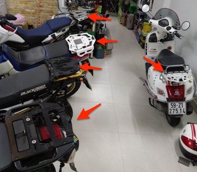 CRF1000LのGiviラックにNonfangoのトップケースをつける | The Mekong 