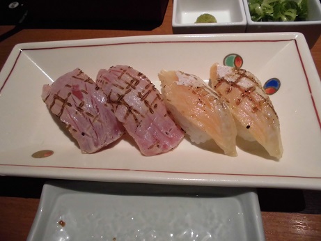 かごの屋炙りマグロと炙りサーモン