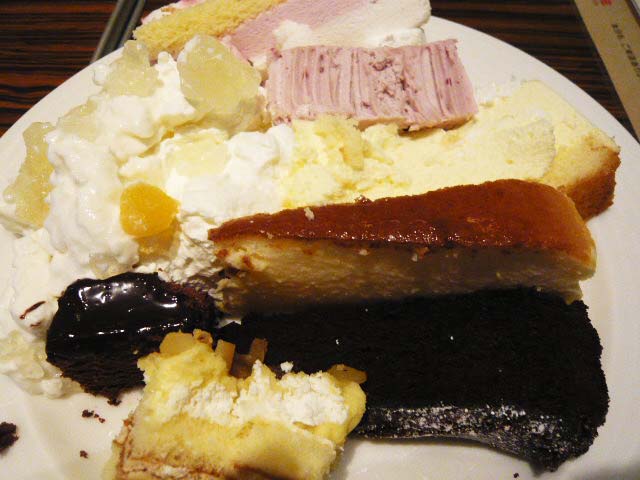 右側のお皿