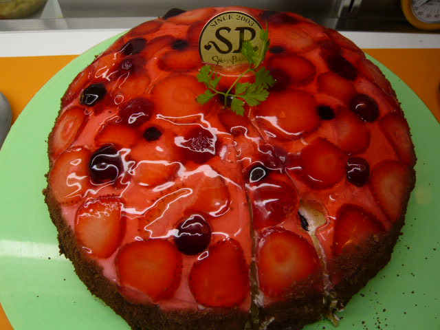 ベリーのケーキ