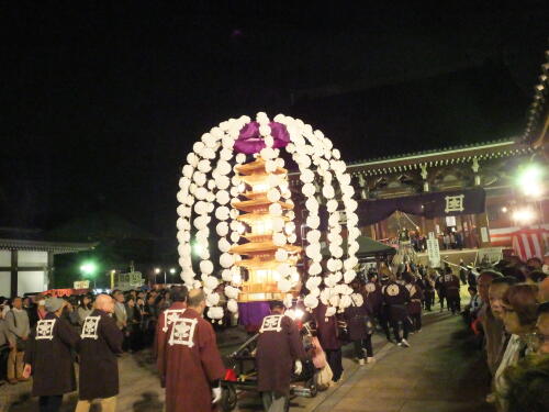 池上本門寺の万灯行列