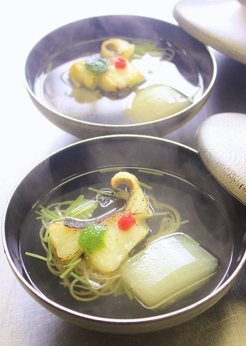 お椀 　スズキ.jpg