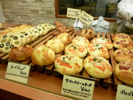 Boulangerie MARIAGE SAKANAMACHI（ブーランジェリ マリアージュ サカナマチ）