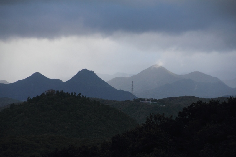 ss-有馬温泉_05・多紀連山.jpg