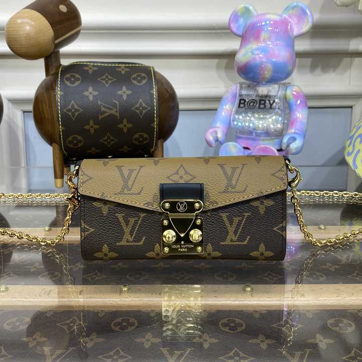 【日本未入荷!お洒落】Louis Vuitton ショルダーバッグ チェーン LOUIS VUITTON】おしゃれ☆ショルダーバッグ チェーンリリー