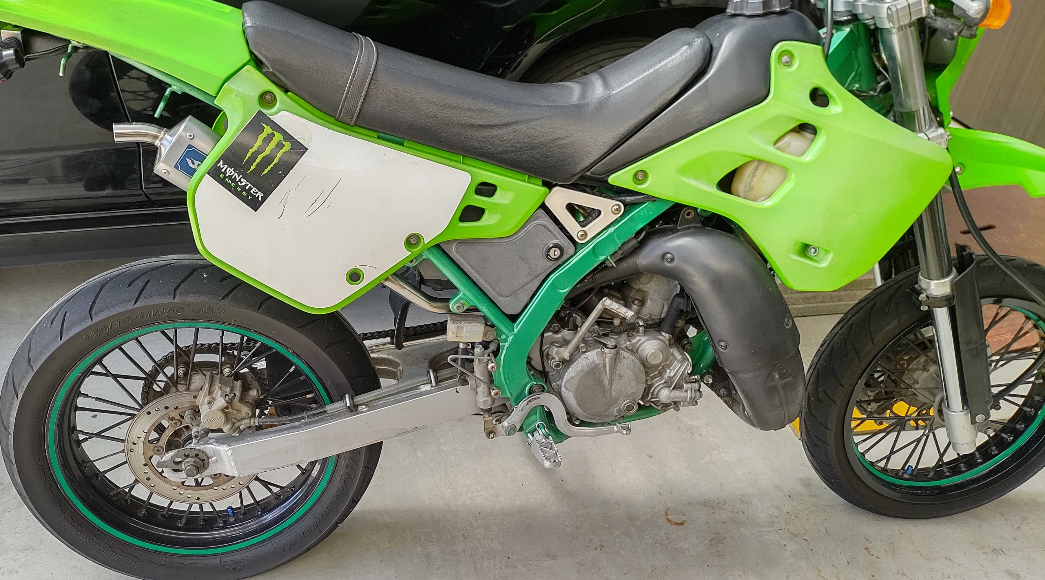 KDX125 プロスキルサイレンサー試し取付 | ぺこぺこ日記 ドケチ男の