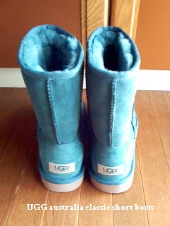 UGG Classic Short