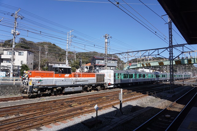 DE10 1576 & EF65 2081牽引 烏山線用 EV-E301系(V2編成～V4編成)甲種2